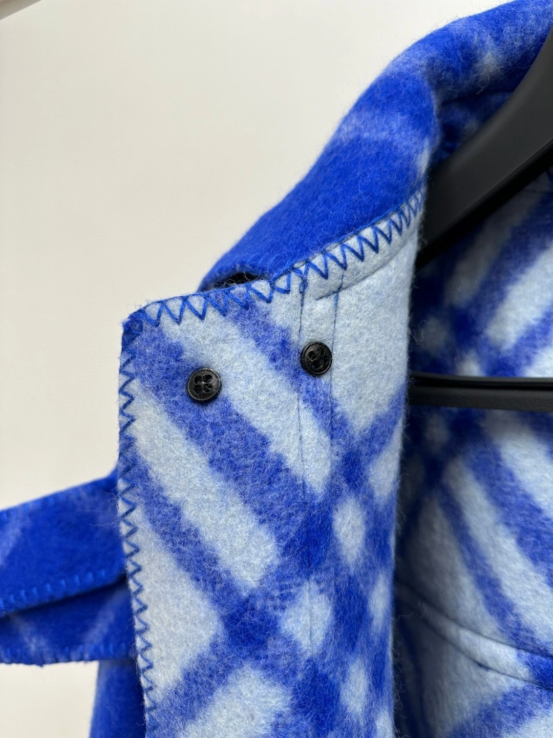 wg.luxury- 2ur25rry wool item:D-F409L2321